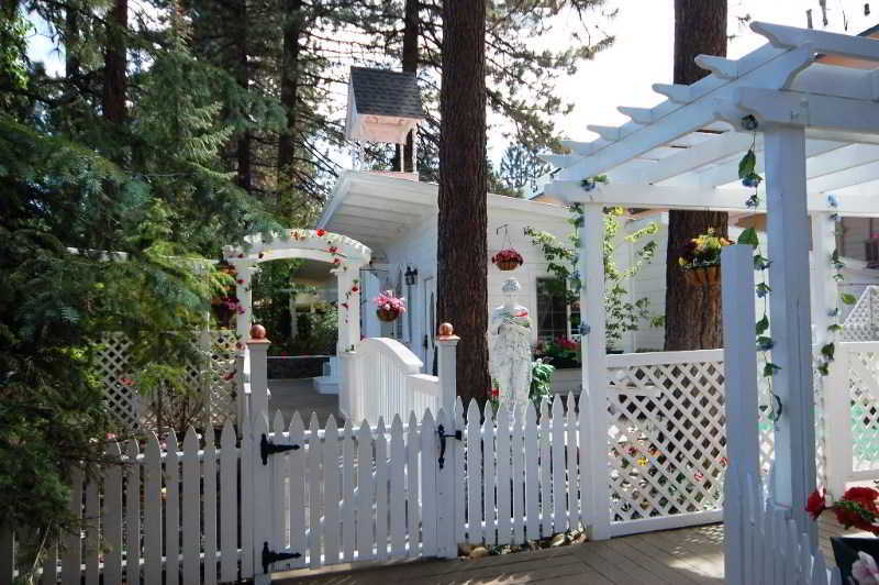 Tahoe Chalet Inn, The Theme Inn Lake Tahoe Экстерьер фото